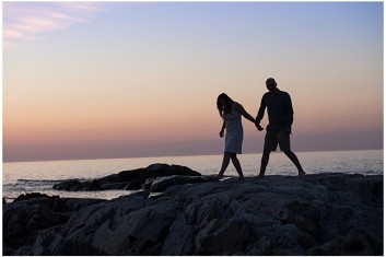 sunrise, sunrise engagement, engagement session, Wallis Sands Beach, Rye, NH, Portsmouth, NH, summer engagement, Boston wedding photographer, New England wedding photographer, wedding photography, engagement, engaged, New Hampshire, The Black Trumpet